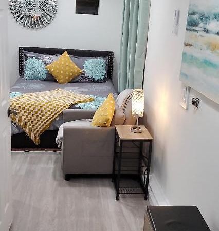 Eleg Stu Apt With Lux Amnts Steps Frm Nautical Mile Фрипорт Экстерьер фото